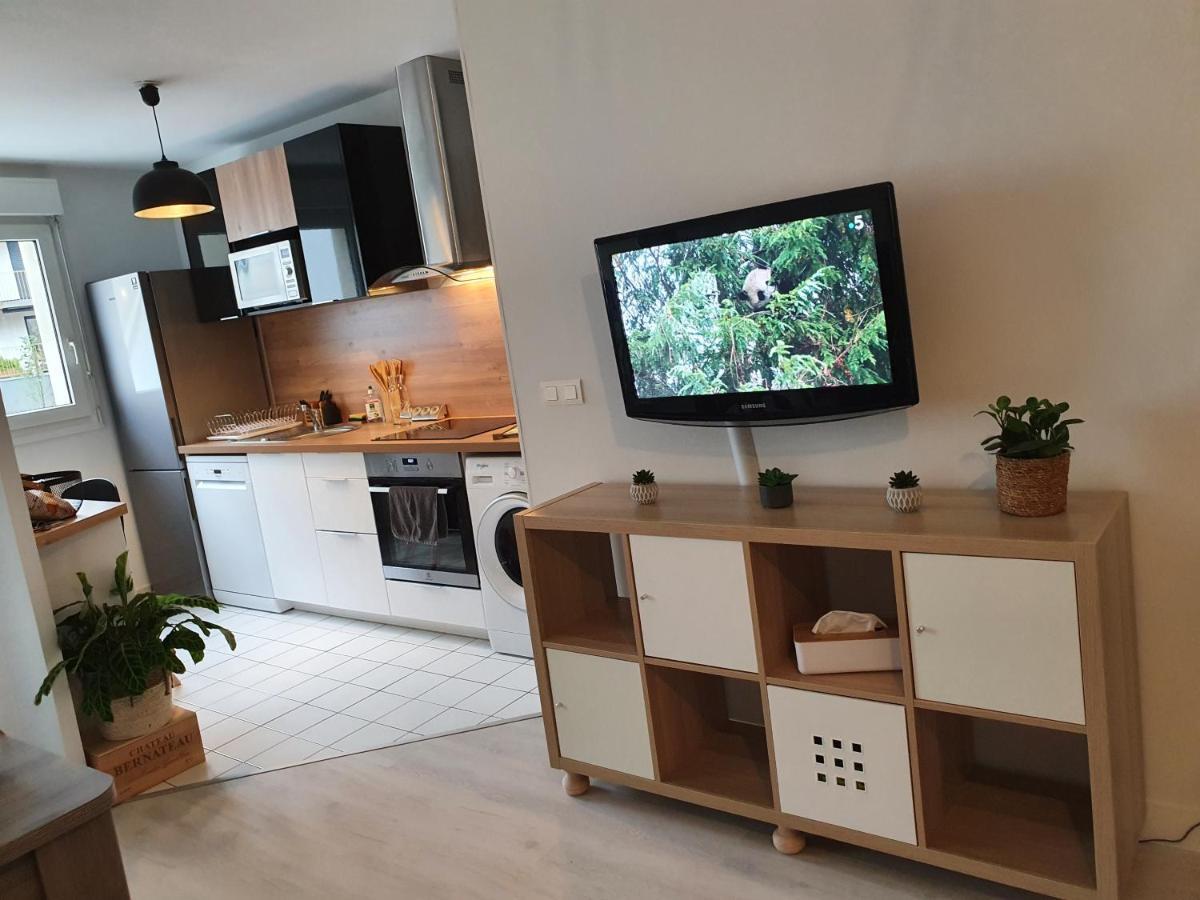 Magnifique Appartement Avec Garage Prive Et Terrasse Reims Luaran gambar